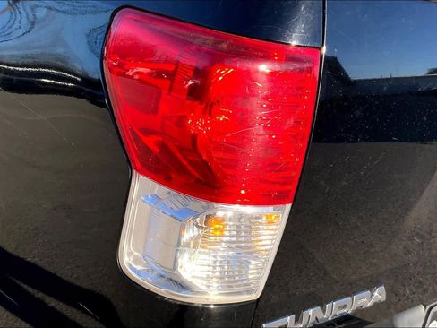 Used 2011 Toyota Tundra Limited image 29