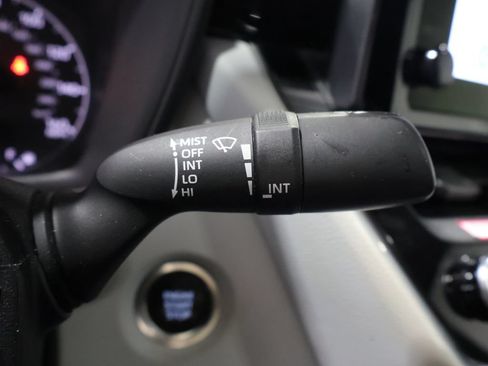 Used 2024 Toyota Corolla SE w/ SE Premium Package FWD image 38