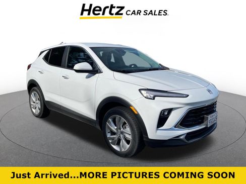 Used 2025 Buick Encore GX Preferred FWD image 1