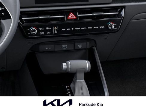 New 2026 Kia Niro LX image 23