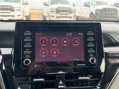 Used 2024 Toyota Camry SE image 26