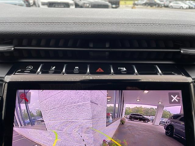 Used 2023 Jeep Grand Cherokee L Limited AWD/4WD image 21
