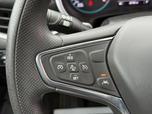 Used 2024 Chevrolet Malibu LS image 25