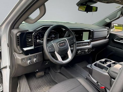 Used 2024 GMC Sierra 1500 Elevation w/ LPO, Elevation Black Package AWD/4WD image 20