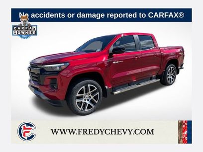Used 2023 Chevrolet Colorado Z71 w/ Z71 Convenience Package 2