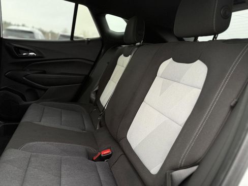 Used 2024 Chevrolet Trax RS w/ Driver Confidence Package image 13