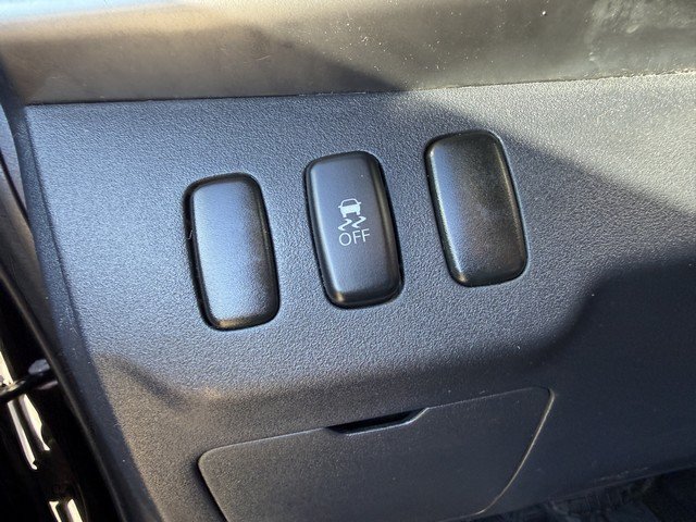 Used 2011 Mitsubishi Lancer ES FWD image 35