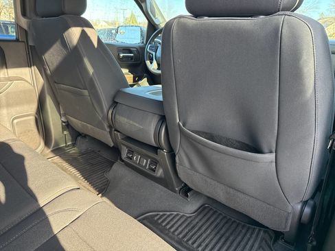 Used 2021 Chevrolet Silverado 1500 LT image 16