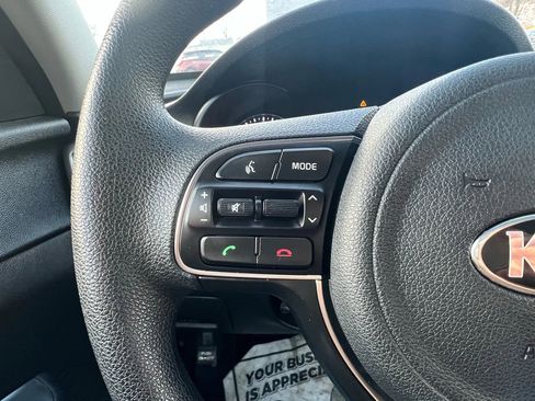 Used 2018 Kia Optima LX w/ 17" Alloy Wheels Package image 14