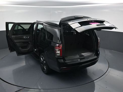 Used 2024 Chevrolet Tahoe RST w/ Luxury Package image 24