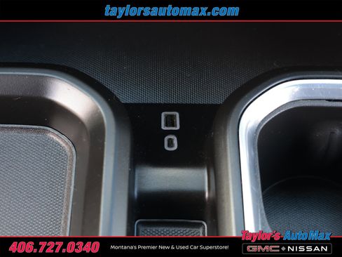 Used 2024 GMC Sierra 3500 Denali w/ Denali Reserve Package image 25