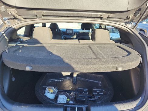 Used 2019 Hyundai Veloster 2.0 image 24