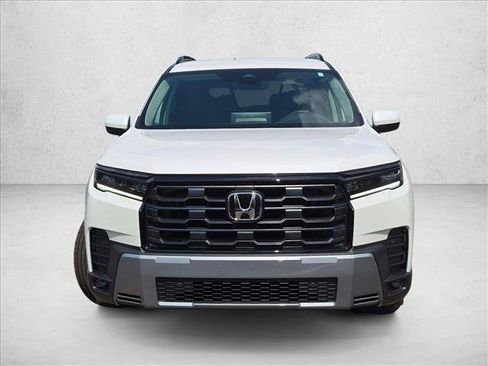 Certified 2026 Honda Pilot EX-L image 2