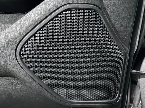 Used 2022 RAM 1500 Big Horn image 6