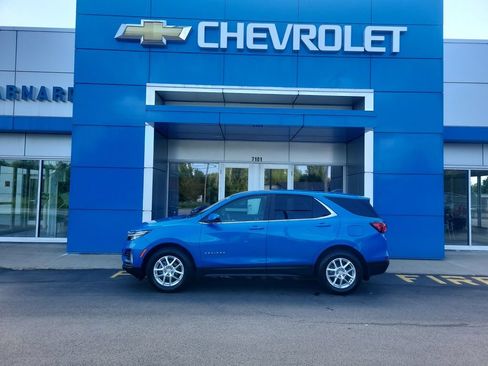 Certified 2024 Chevrolet Equinox LT w/ LPO, Floor Liner Package AWD/4WD image 2