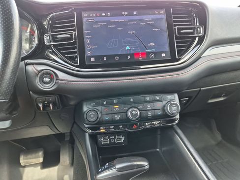 Used 2023 Dodge Durango GT AWD/4WD image 31