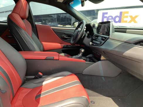 Used 2024 Lexus ES 350 F Sport w/ Accessory Package (Z2) FWD image 35