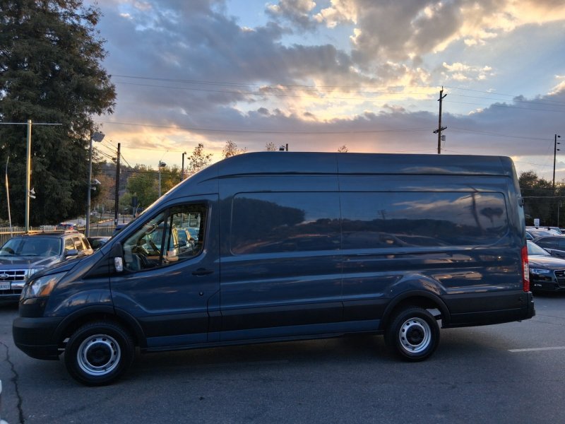 Used 2019 Ford Transit 250 148 High Roof Extended RWD image 8