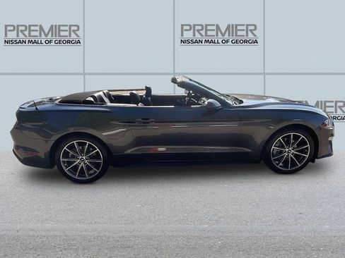 Used 2019 Ford Mustang Premium w/ Equipment Group 201A RWD image 8