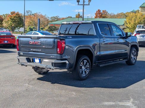 Used 2021 GMC Sierra 1500 SLT w/ X31 Off-Road Package image 9