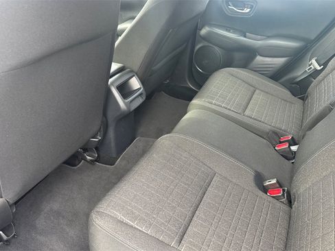 Certified 2025 Honda HR-V LX image 14