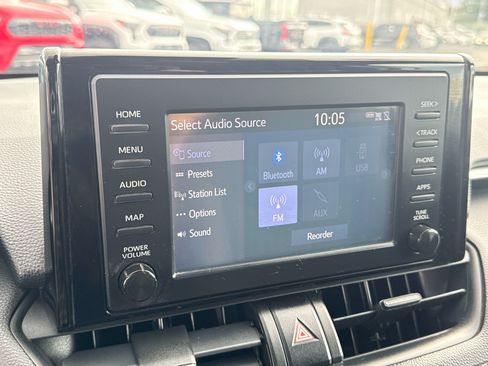 Used 2019 Toyota RAV4 LE w/ All Weather Liner Package AWD/4WD image 25
