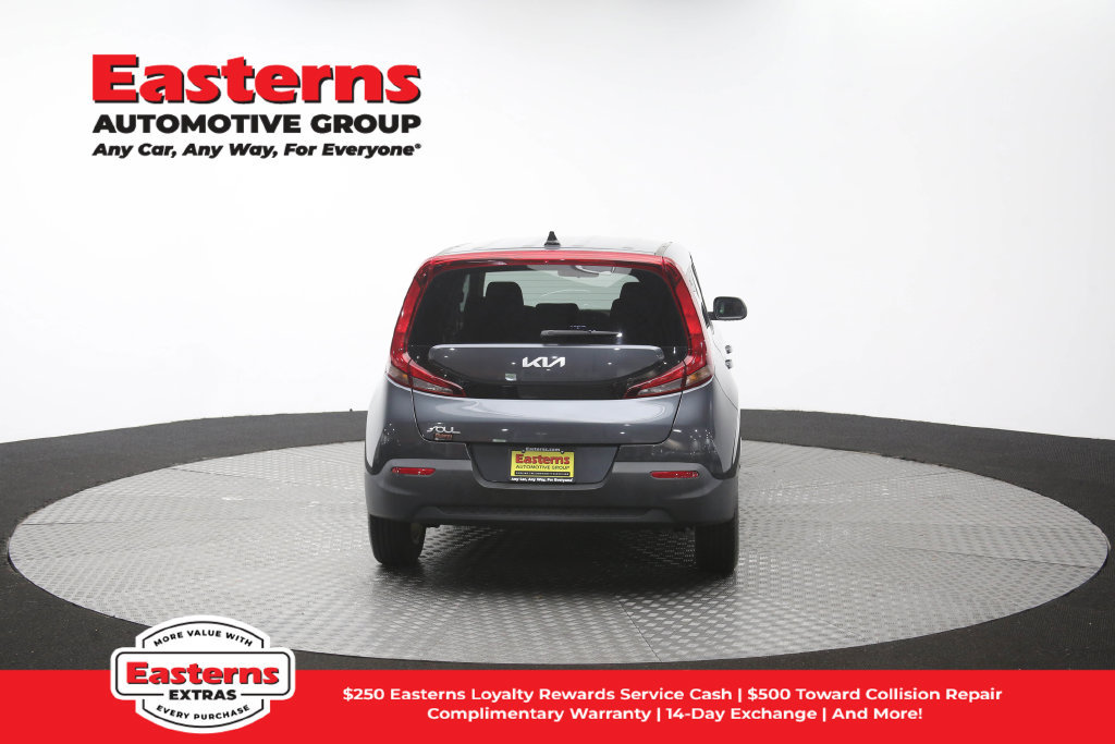 Used 2022 Kia Soul LX w/ Technology Package FWD image 36