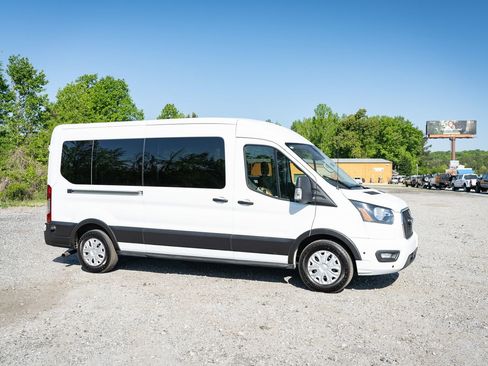 Used 2024 Ford Transit 350 XLT RWD image 12