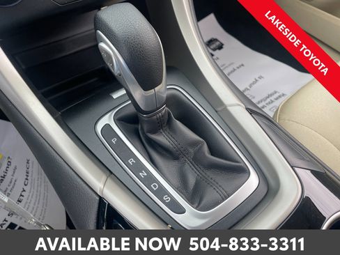 Used 2015 Ford Fusion SE image 31