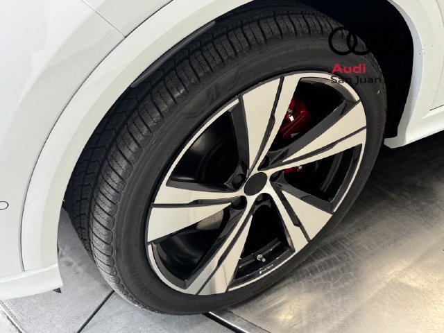 New 2026 Audi SQ5 Premium Plus AWD/4WD image 6