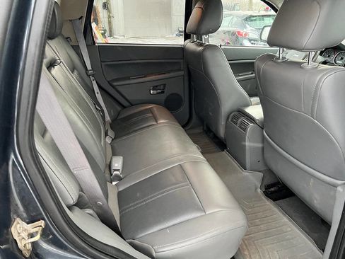 Used 2007 Jeep Grand Cherokee Limited image 16