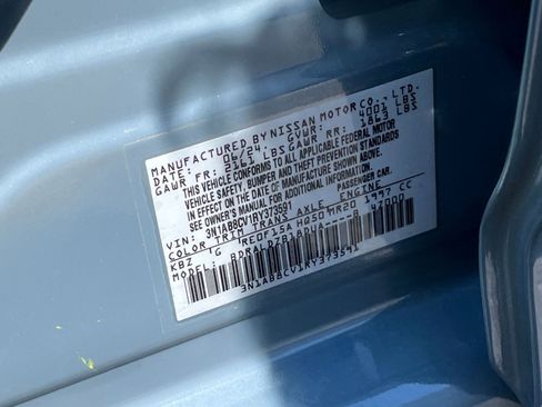 Used 2024 Nissan Sentra SV FWD image 27