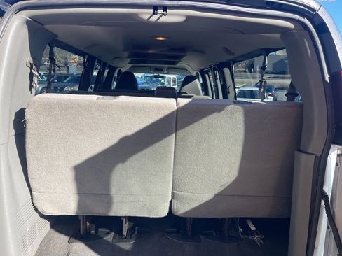 Used 2011 Chevrolet Express 3500 LT w/ LT Preferred Equipment Group image 13