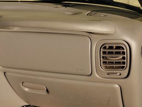 Used 2000 Chevrolet S10 Pickup LS w/ Preferred Equipment Group image 71