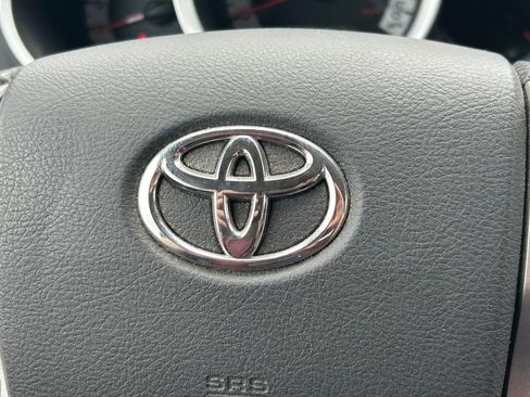 Used 2015 Toyota Tacoma PreRunner w/ Convenience Package RWD image 30