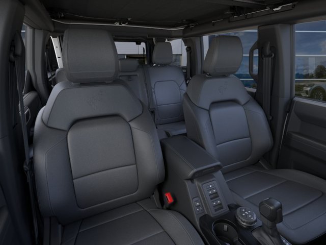 New 2026 Ford Bronco Outer Banks w/ Sasquatch Package AWD/4WD image 10
