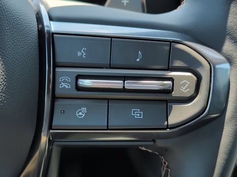 New 2026 GMC Terrain AT4 w/ Convenience Package III AWD/4WD image 17