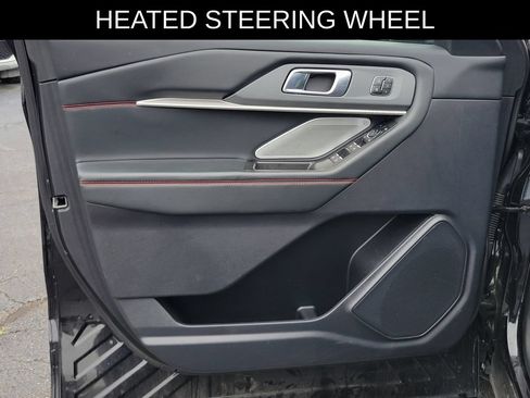 Used 2025 Ford Explorer ST AWD/4WD image 19