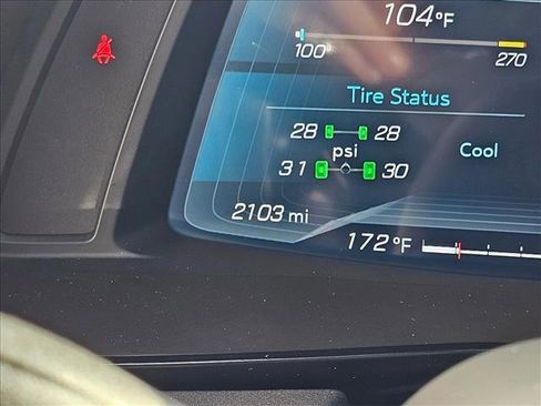 Used 2024 Chevrolet Corvette Stingray Preferred Cpe w/ Z51 Performance Package image 19