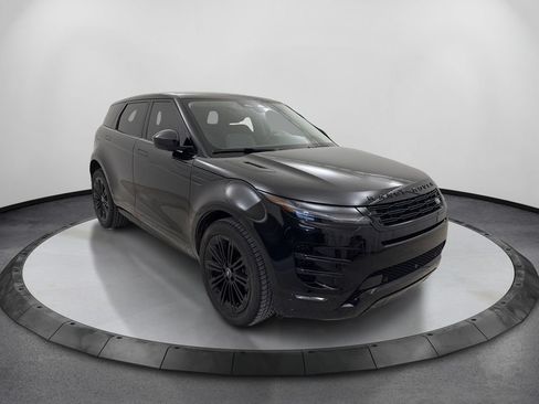 Used 2024 Land Rover Range Rover Evoque Dynamic SE AWD/4WD image 3