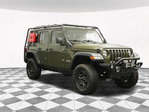 Used 2021 Jeep Wrangler Unlimited Sport AWD/4WD image 15