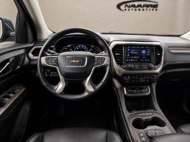 Used 2022 GMC Acadia Denali w/ Denali Ultimate Package FWD image 11