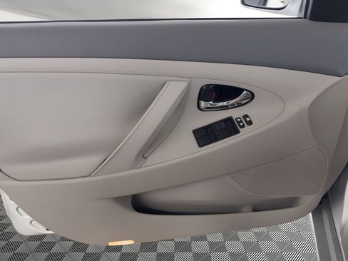 Used 2009 Toyota Camry Hybrid image 14