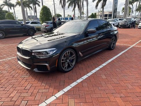 Used 2019 BMW M550i xDrive w/ Premium Package image 2