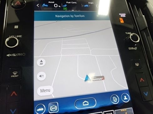 Used 2024 Subaru Ascent Limited w/ Technology Package image 3