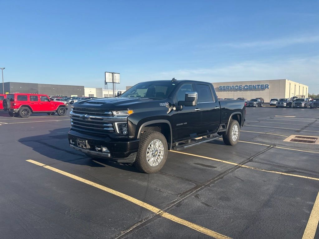 Used 2022 Chevrolet Silverado 2500 High Country AWD/4WD image 5