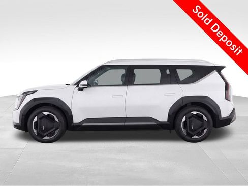 Certified 2024 Kia EV9 Land AWD/4WD image 7