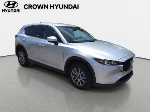 Used 2022 MAZDA CX-5 AWD 2.5 S w/ Select Package image 3