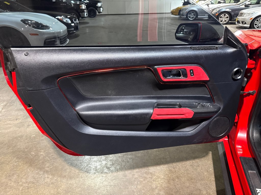 Used 2017 Ford Mustang GT RWD image 7
