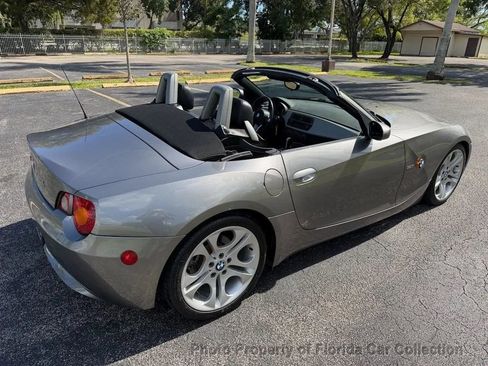 Used 2003 BMW Z4 3.0i image 4